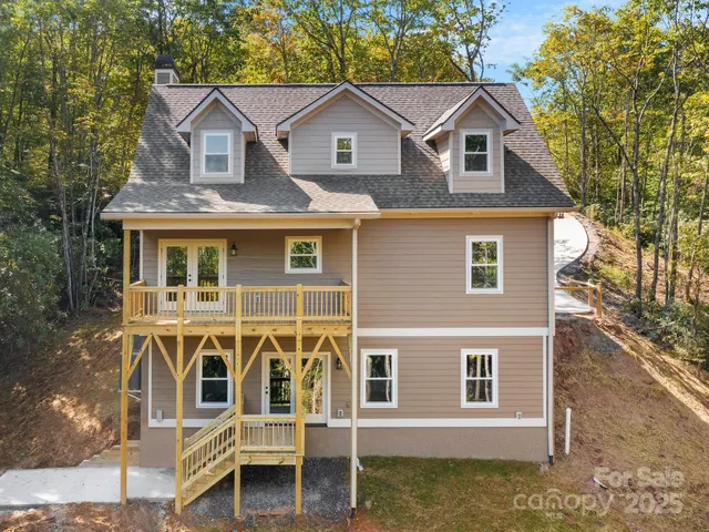 $799,990 | 233 Arcadia Fls Way, Black Mountain, NC 28711