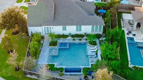 $975,000 | 30806 Shady Oak Drive, Fulshear, TX 77441