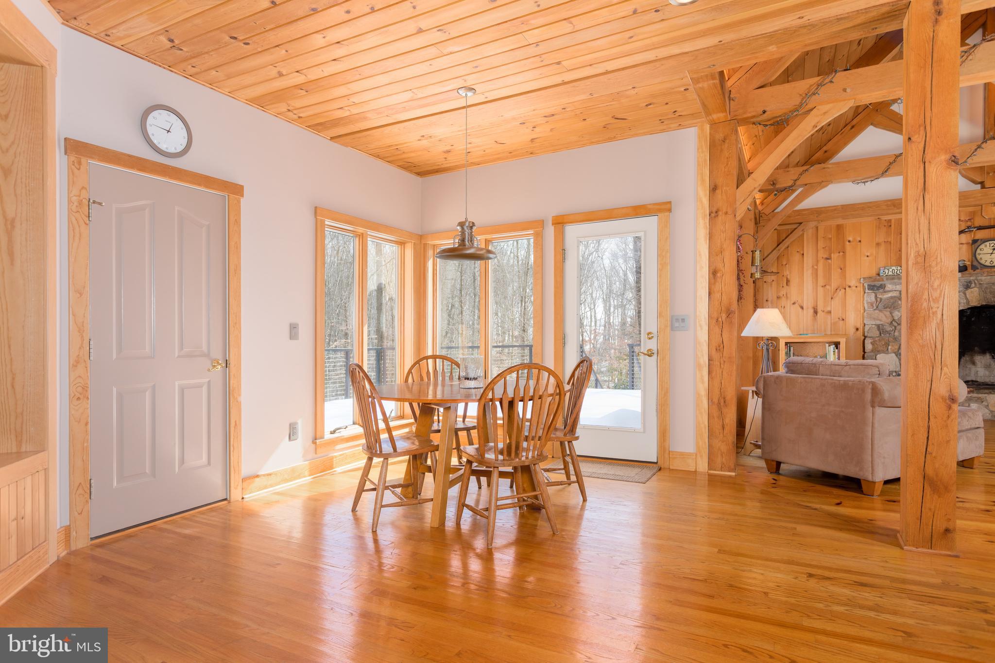 2502 Singerly Road Elkton, MD 21921 - Photo 8 of 29 Eat-in kitchen with access to private deck