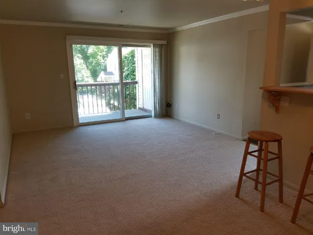 $1,895 | 9377 Scarlet Oak Drive, Manassas, VA 20110