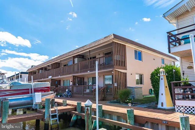 $345,000 | 128 Captains Quarters Road, Unit 201, Ocean City, MD 21842