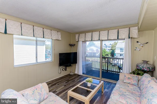 $345,000 | 128 Captains Quarters Road, Unit 201, Ocean City, MD 21842