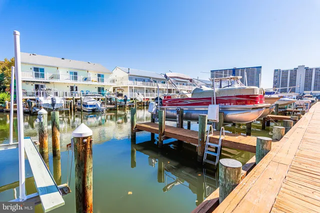 $345,000 | 128 Captains Quarters Road, Unit 201, Ocean City, MD 21842