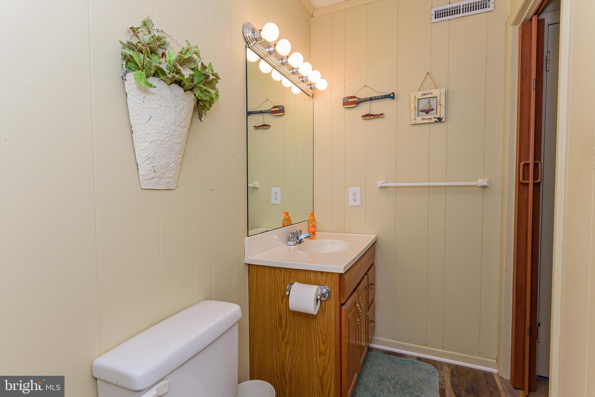128 Captains Quarters Road, Unit 201 Ocean City, MD 21842 - Photo 10 of 48