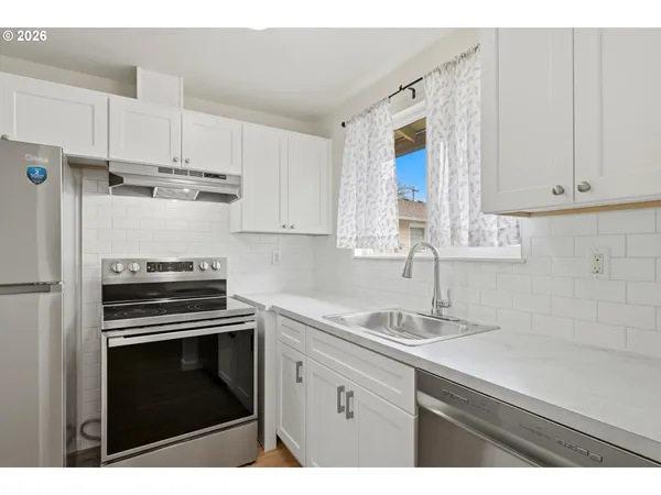 $725,000 | 1267 Northeast 183rd Avenue, Portland, OR 97230