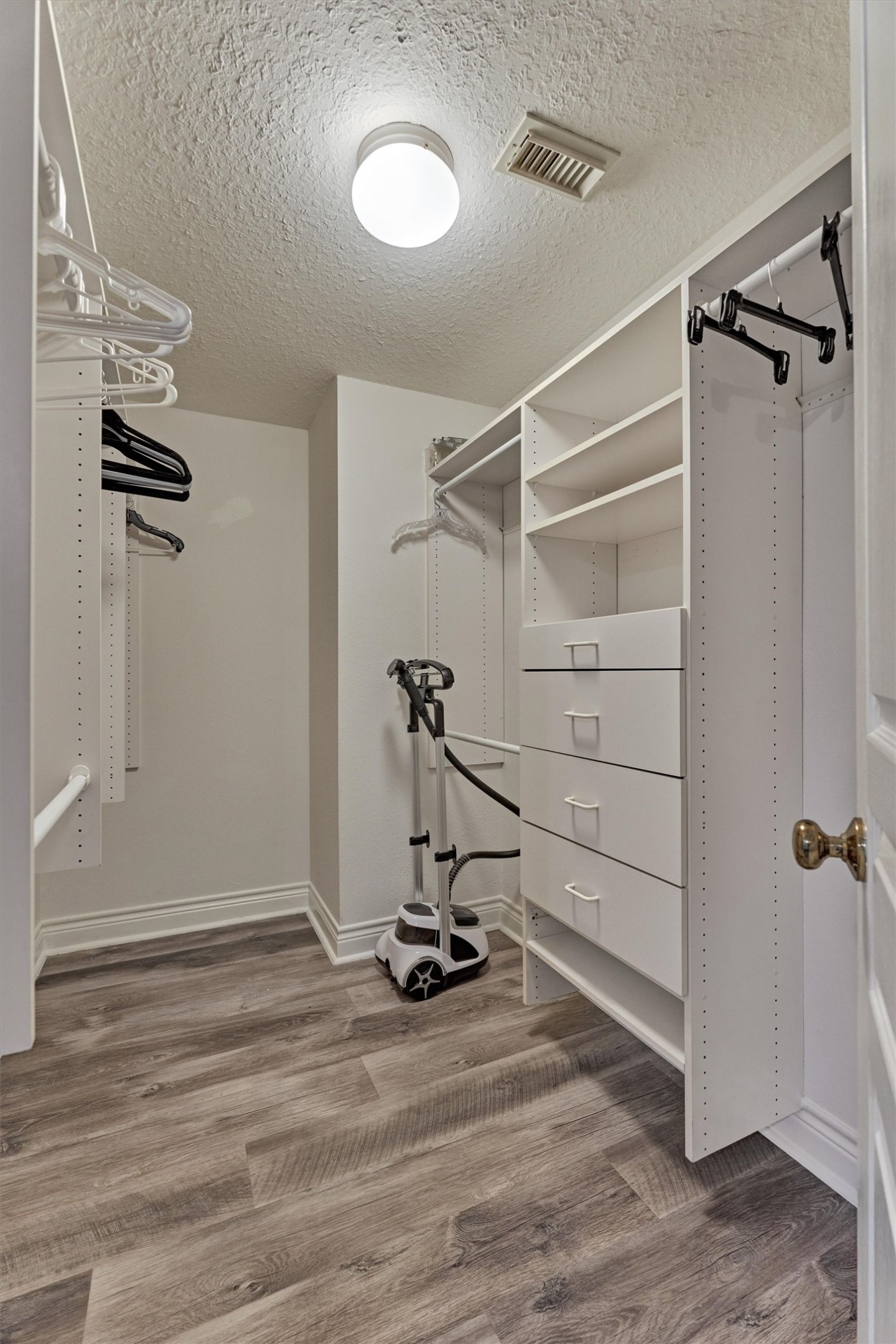 18 Heather Wisp Court Spring, TX 77381 - Photo 39 of 48