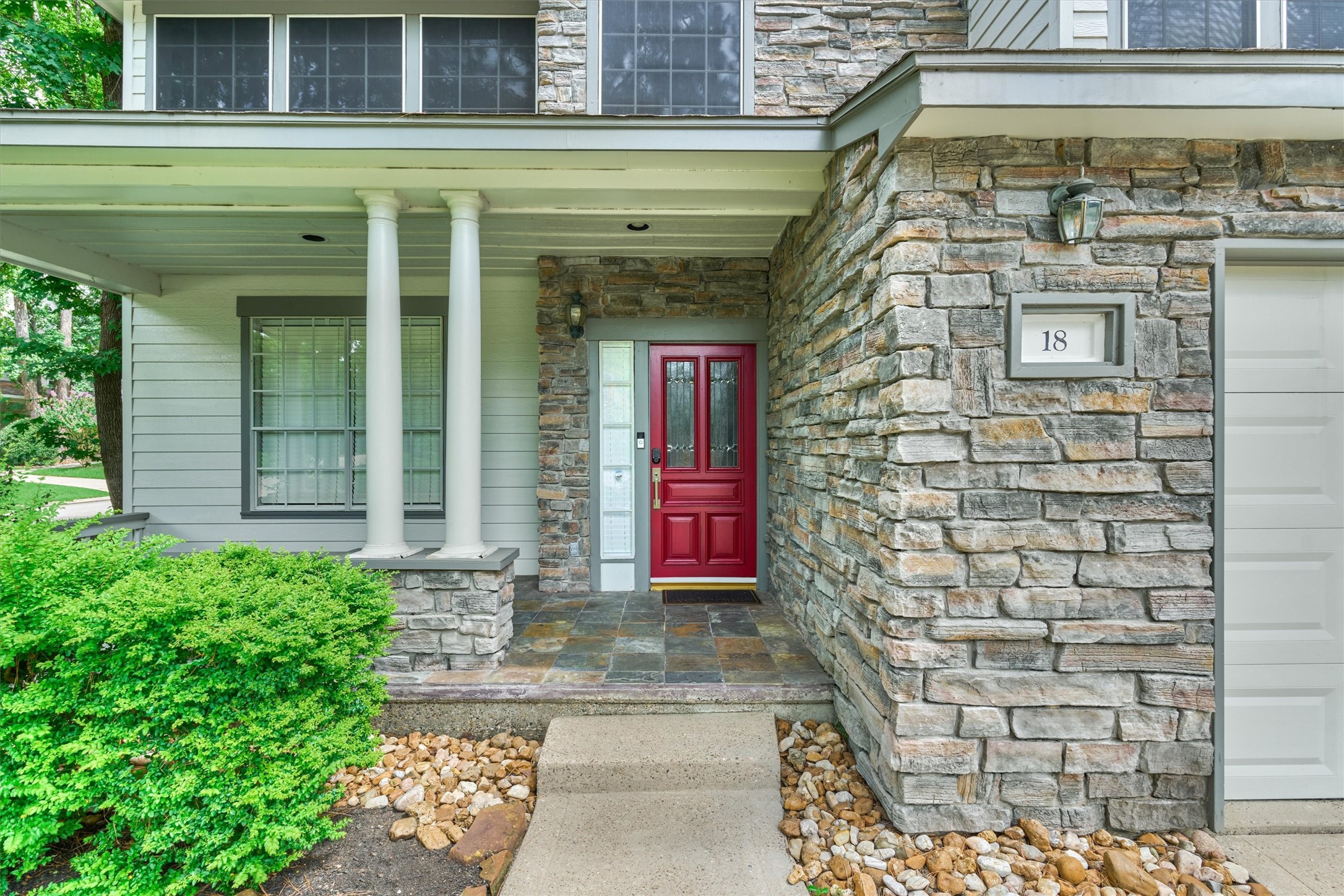 18 Heather Wisp Court Spring, TX 77381 - Photo 5 of 48