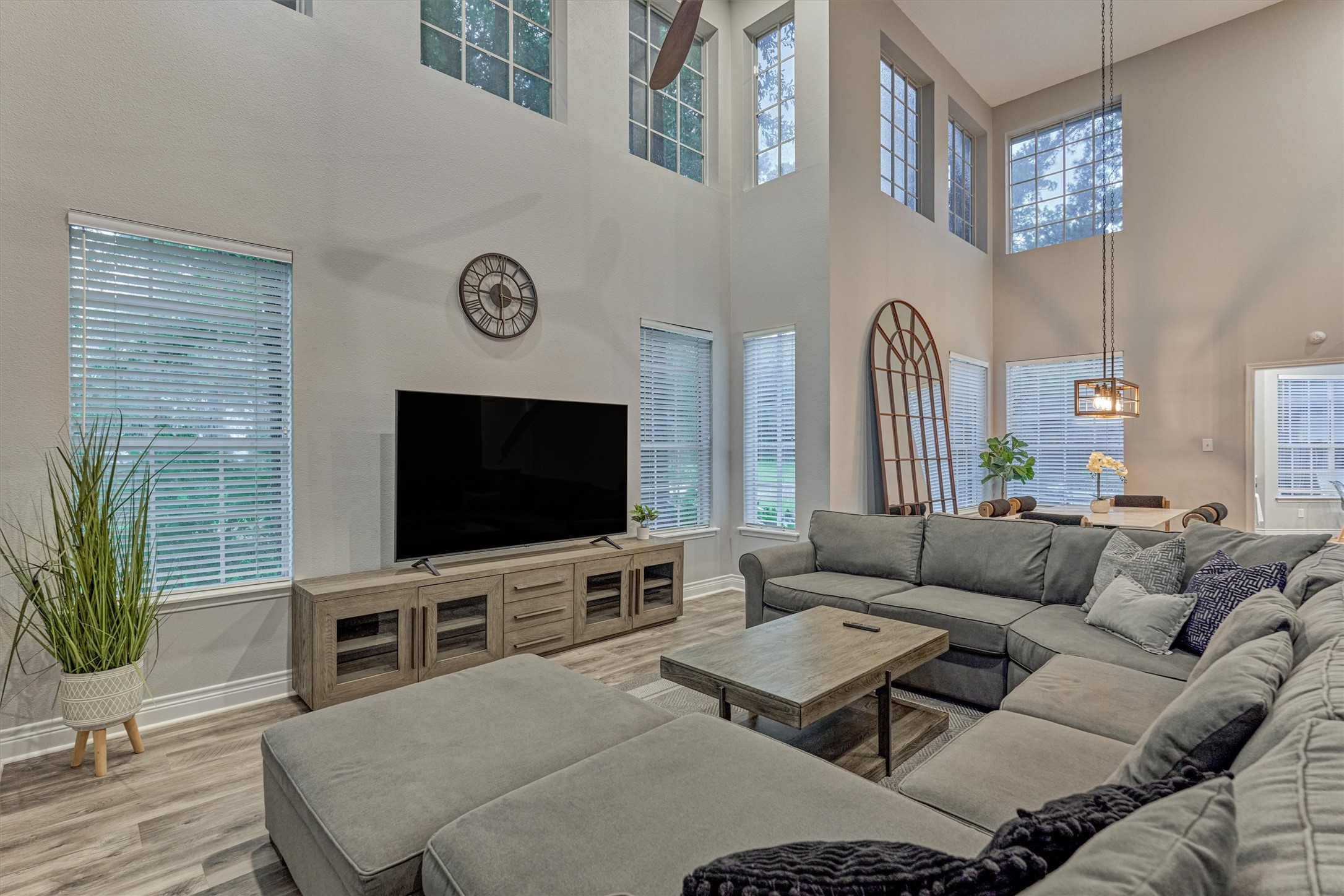 18 Heather Wisp Court Spring, TX 77381 - Photo 10 of 48