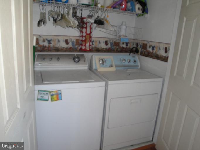 4011 Cutty Sark Road Middle River, MD 21220 - Photo 11 of 30 Kitchen