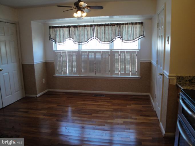 4011 Cutty Sark Road Middle River, MD 21220 - Photo 12 of 30 Kitchen