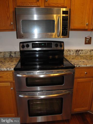 4011 Cutty Sark Road Middle River, MD 21220 - Photo 6 of 30 Kitchen