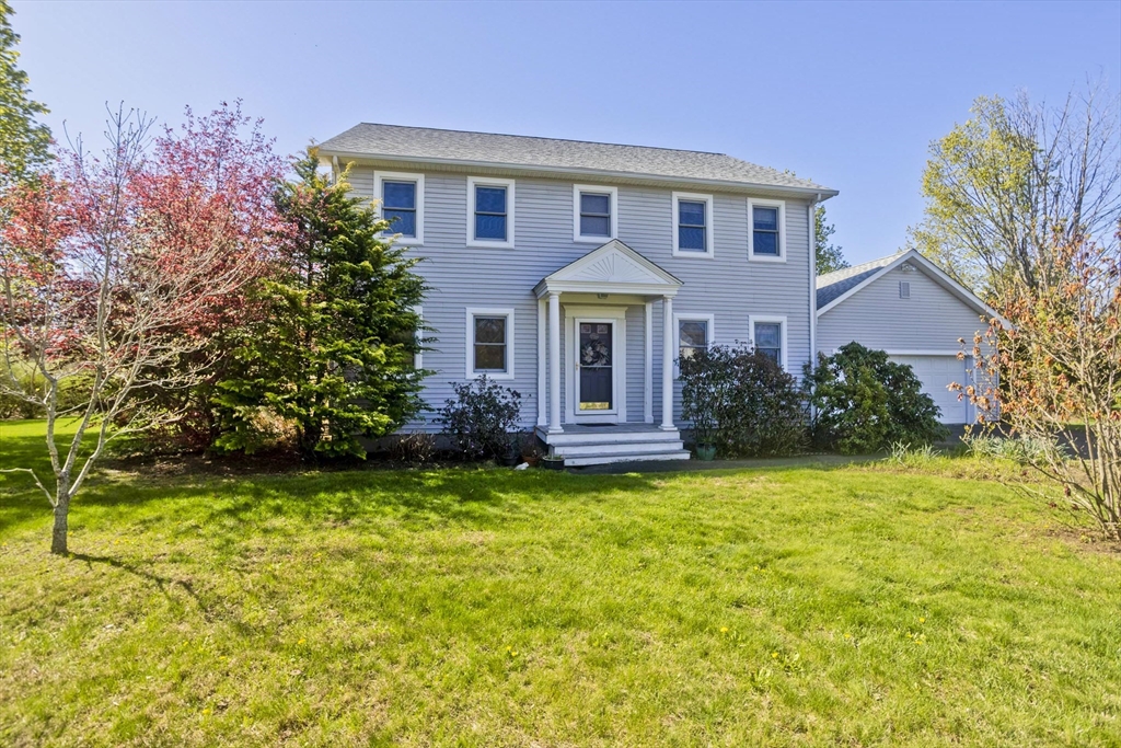 3 Grand Oak Farm Road Hadley, MA 01035 - Photo 3 of 31 Gallery Image 3