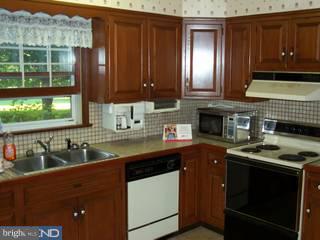 43 Foxview Road Honey Brook, PA 19344 - Photo 4 of 6 Gallery Image 4