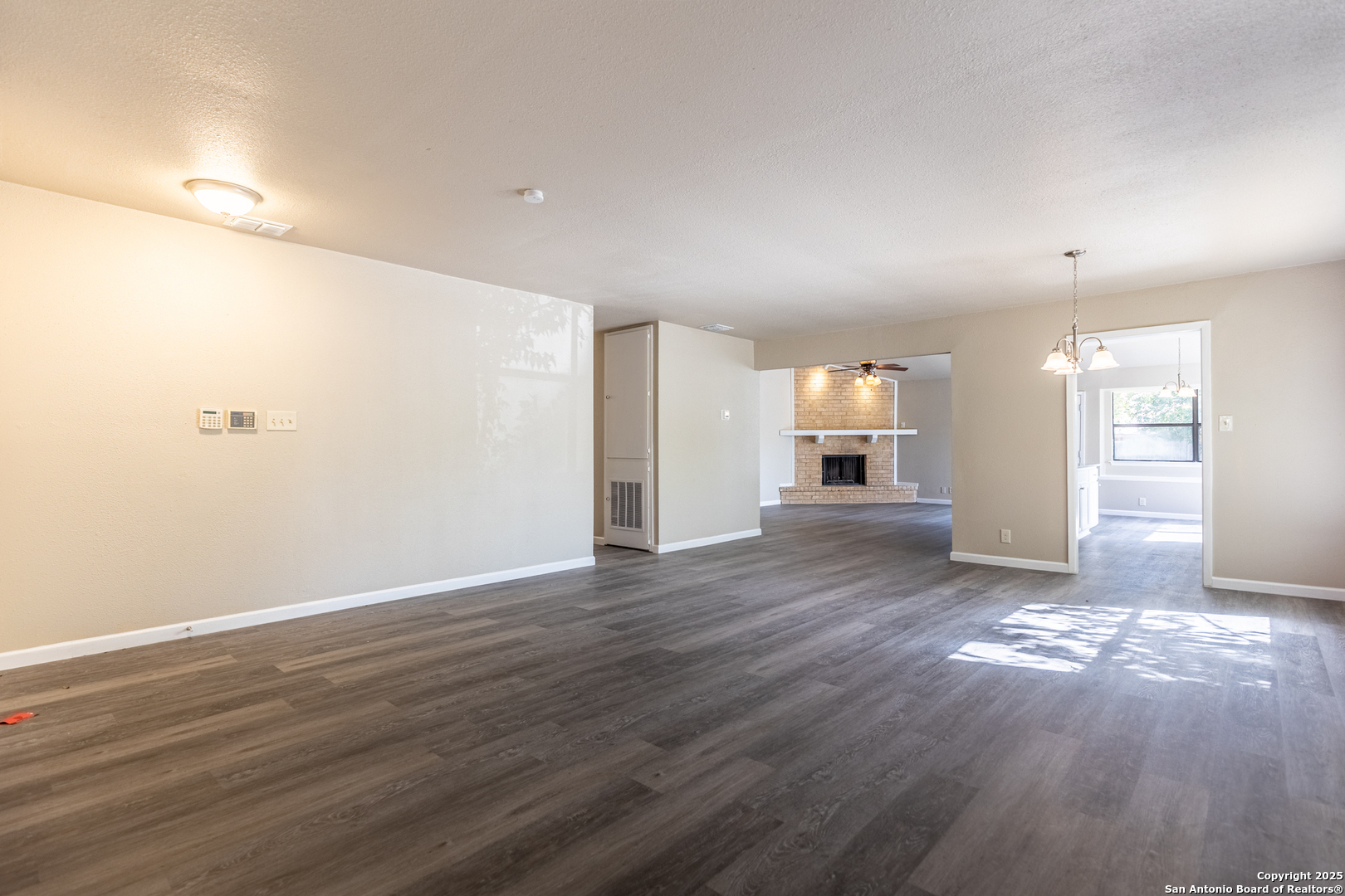 7202 Frontier Ridge Drive Converse, TX 78109 - Photo 5 of 29