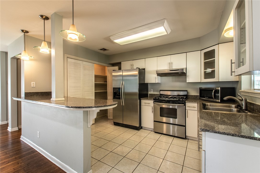 4821 Mable Street Corpus Christi, TX 78411 - Photo 8 of 32