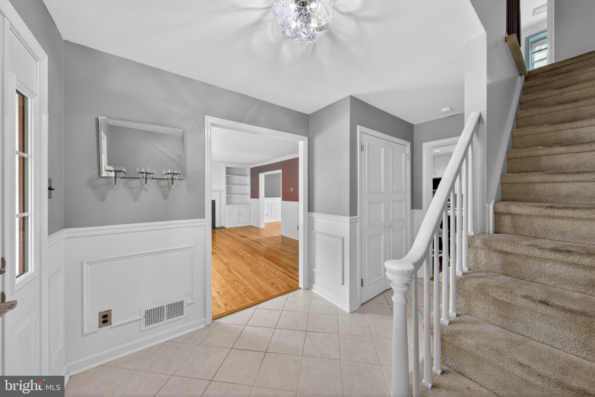 1020 Jeffrey Road Wilmington, DE 19810 - Photo 12 of 108 Inviting entryway with elegant charm.