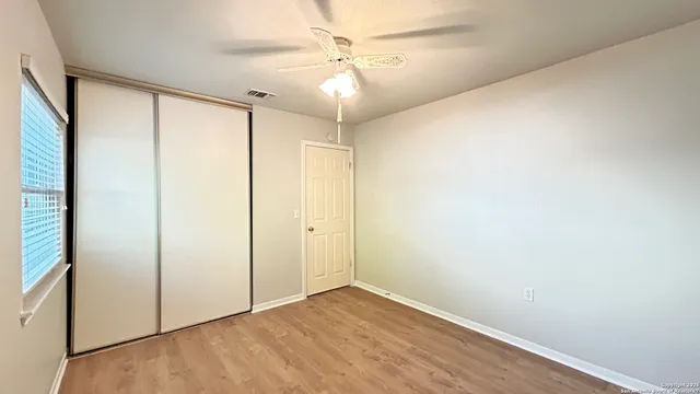 $1,195 | 9623 Golden Bend, San Antonio, TX 78250