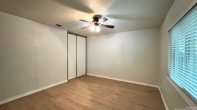 $1,195 | 9623 Golden Bend, San Antonio, TX 78250