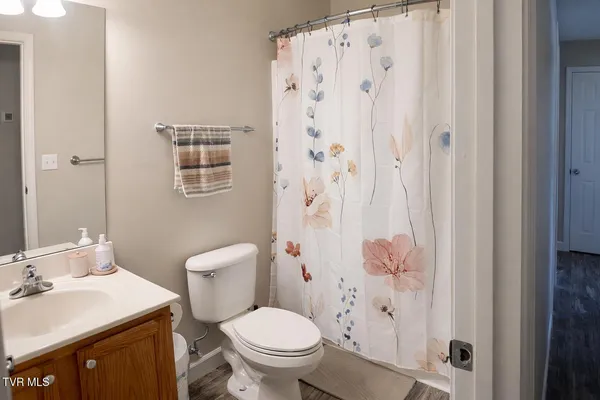 $329,000 | 408 Fondulac Drive, Kingsport, TN 37663
