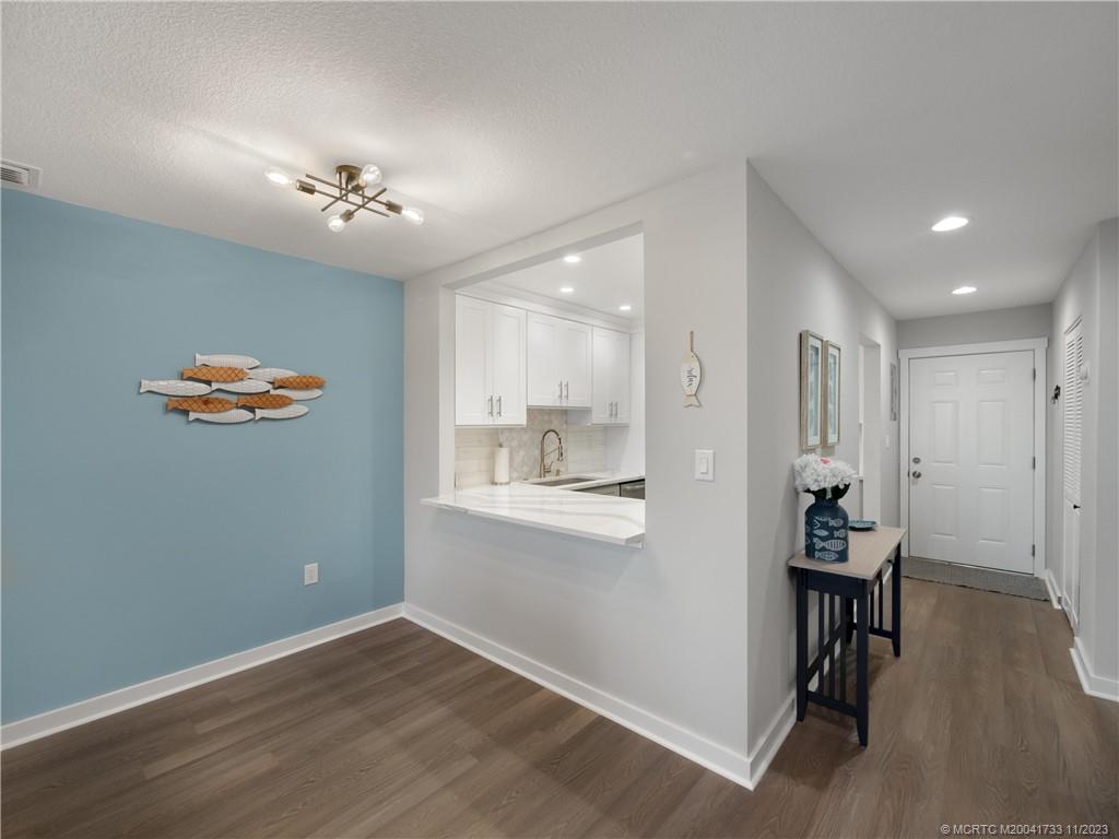 5443 Southeast Miles Grant Road, Unit 206 Stuart, FL 34997 - Photo 9 of 24 Gallery Image 9