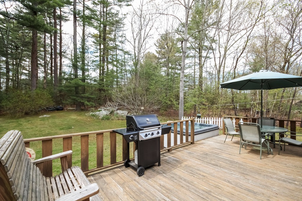 17 Kempton Road Millville, MA 01529 - Photo 16 of 21 Gallery Image 16