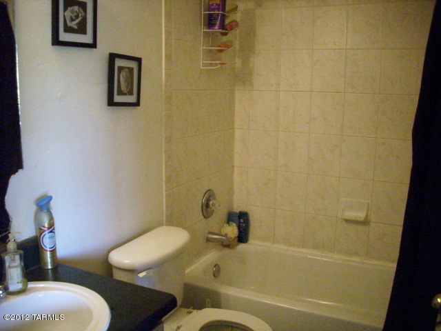 3532 South Mission Road, Unit 5 Tucson, AZ 85713 - Photo 7 of 15