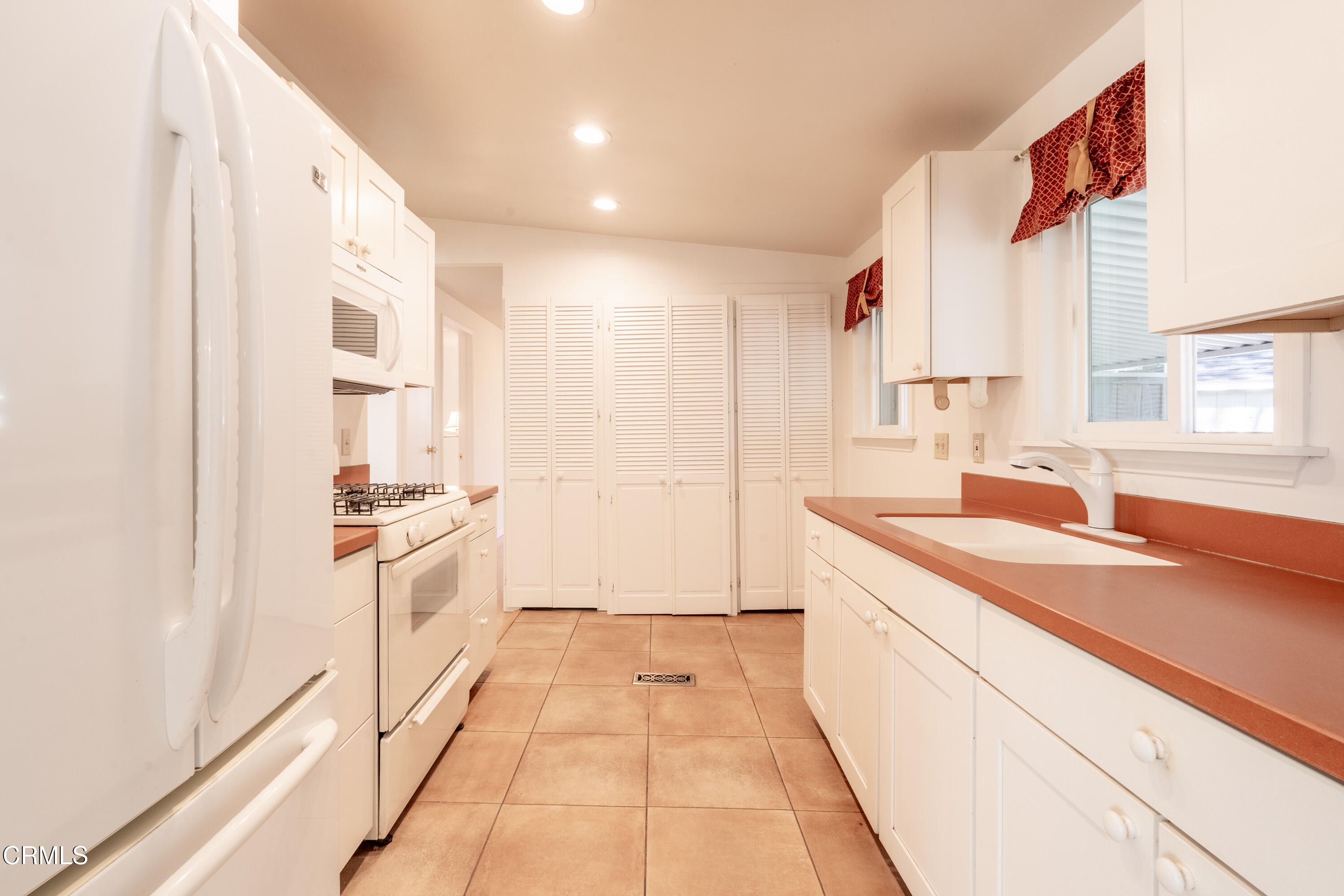1273 South Rice Road, Unit 54 Ojai, CA 93023 - Photo 8 of 27 IMG-13