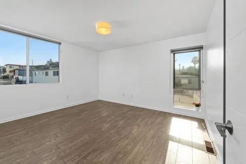 $899,000 | 2187 Catalina Boulevard, San Diego, CA 92107