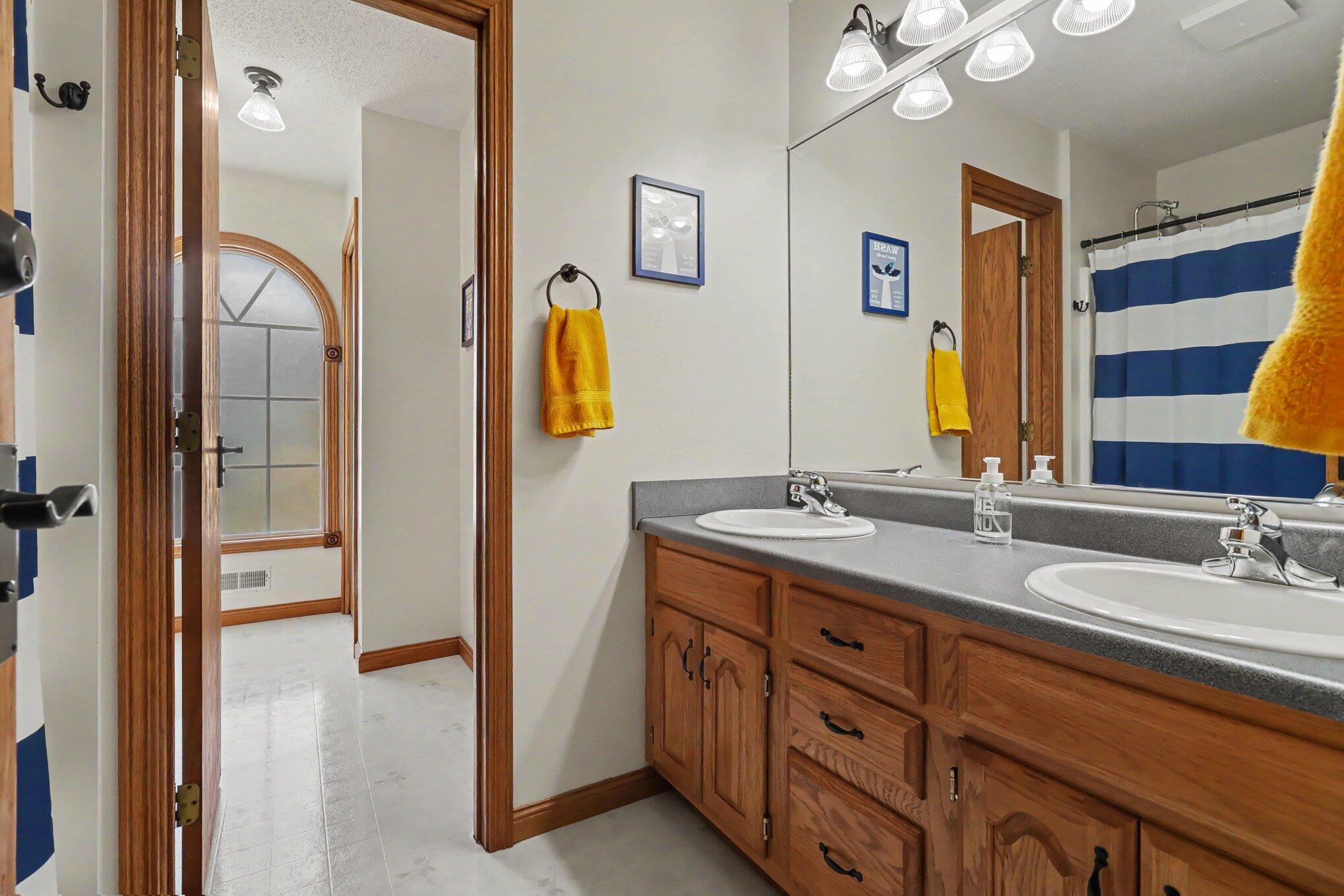 2685 Hunters Point Kalamazoo, MI 49048 - Photo 24 of 34 024_file_7066