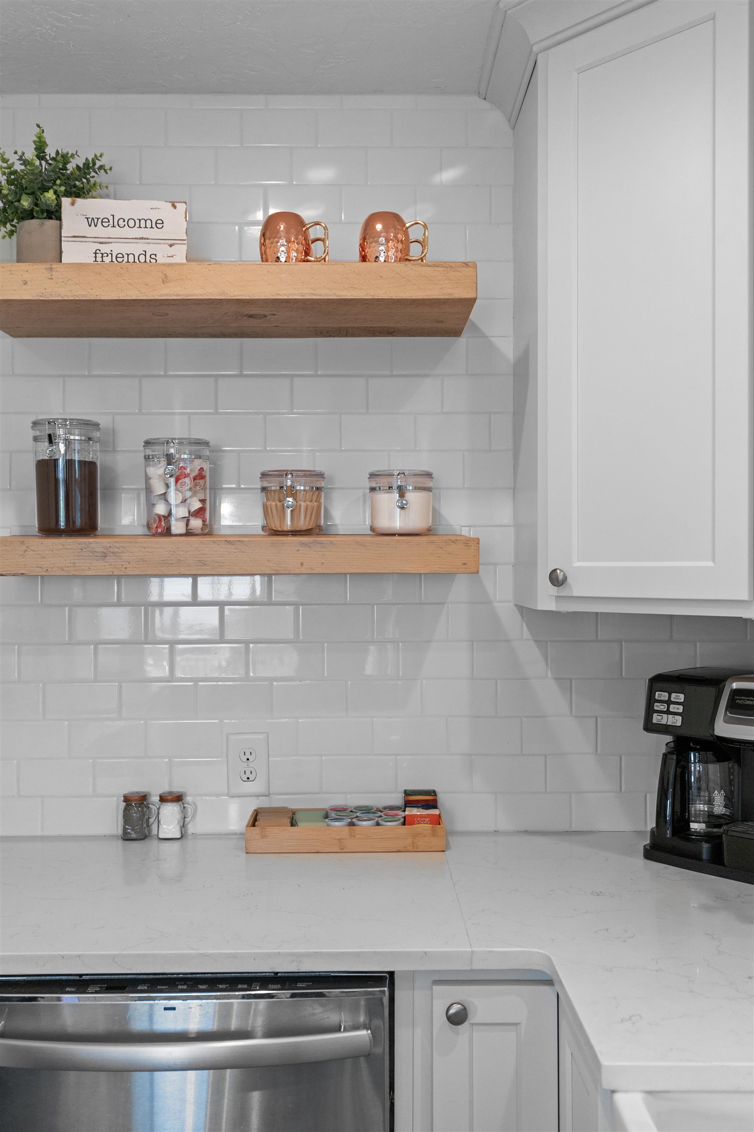 8052 Kolodzik Road Winneconne, WI 54986 - Photo 15 of 36