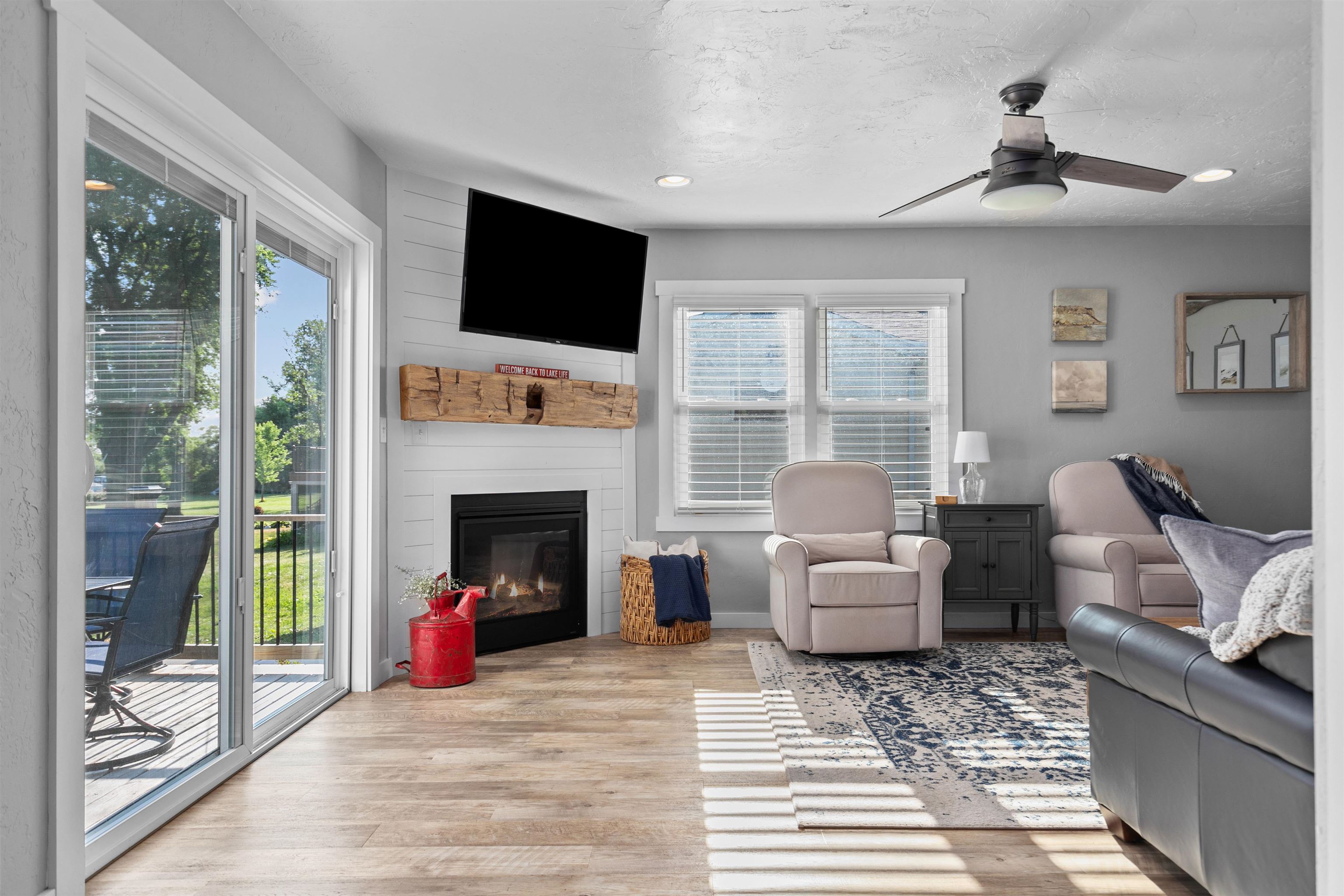 8052 Kolodzik Road Winneconne, WI 54986 - Photo 6 of 36