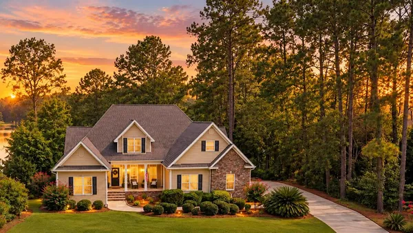$550,000 | 137 Sweetbriar Lakes Drive, Thomasville, GA 31757