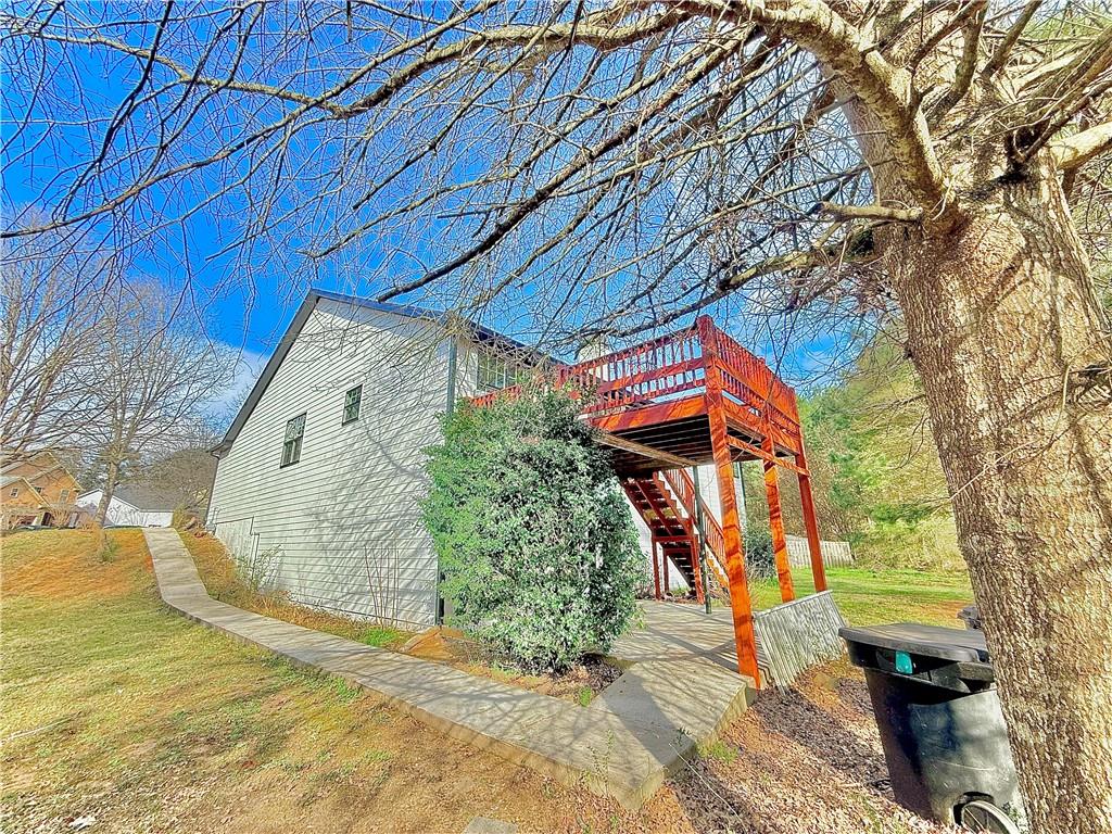 557 Vickers Lane Locust Grove, GA 30248 - Photo 6 of 27