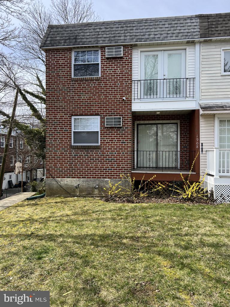 Front  Street View - Sliding Door to Porch