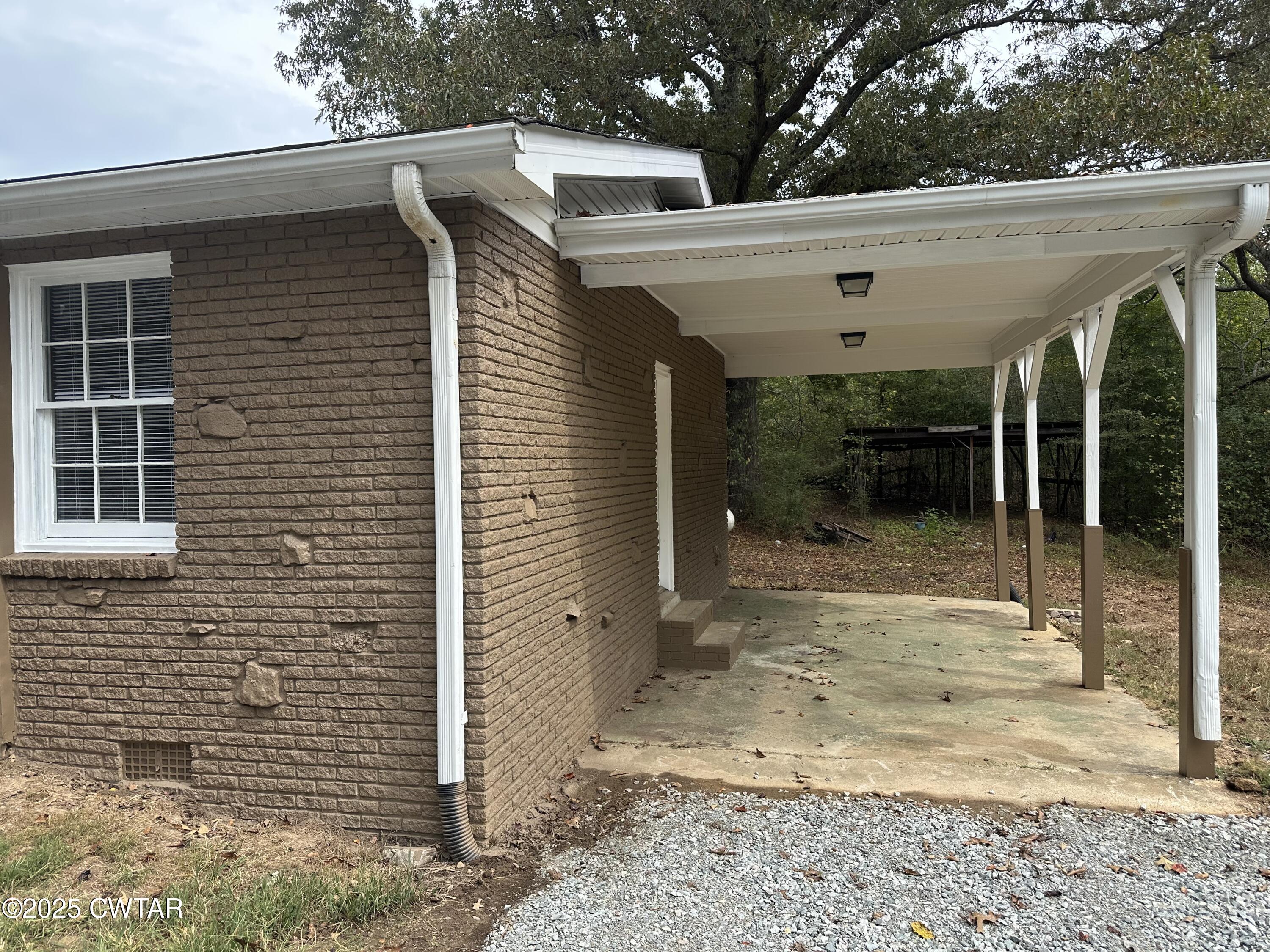 2400 Peddy Vestal Loop Henderson, TN 38340 - Photo 35 of 40 a view of a entryway front of house
