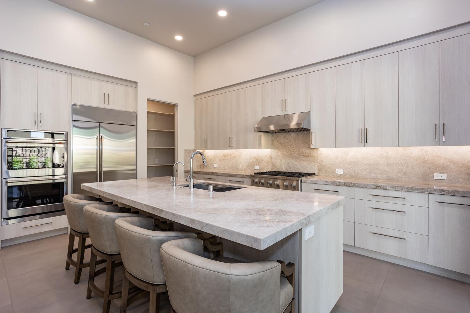 1319 Trey Way Modesto, CA 95356 - Photo 7 of 33