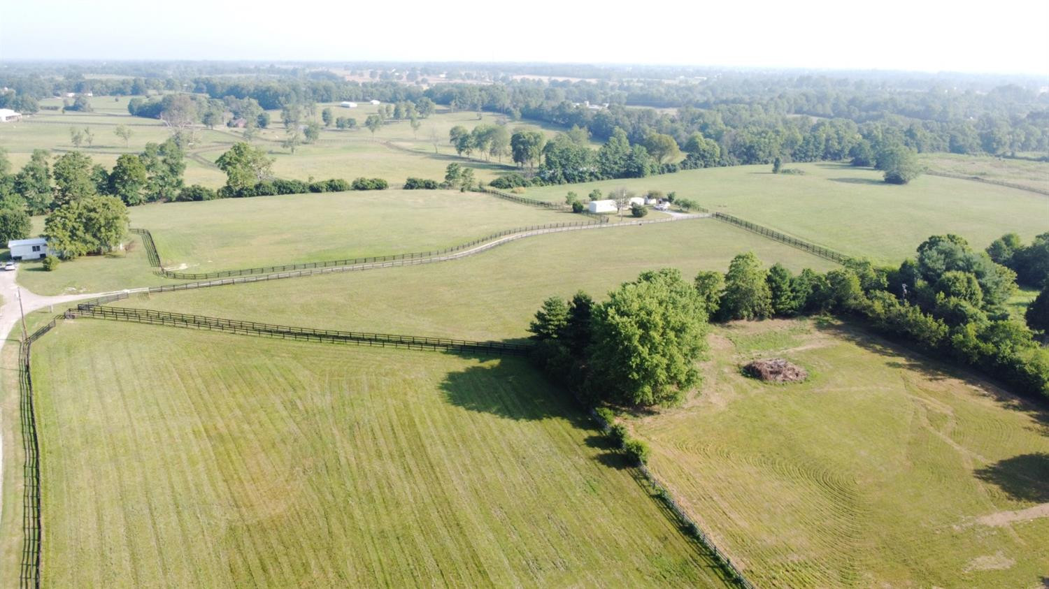 5245 Stewart Road Lexington, KY 40516 - Photo 12 of 28 Photo 12