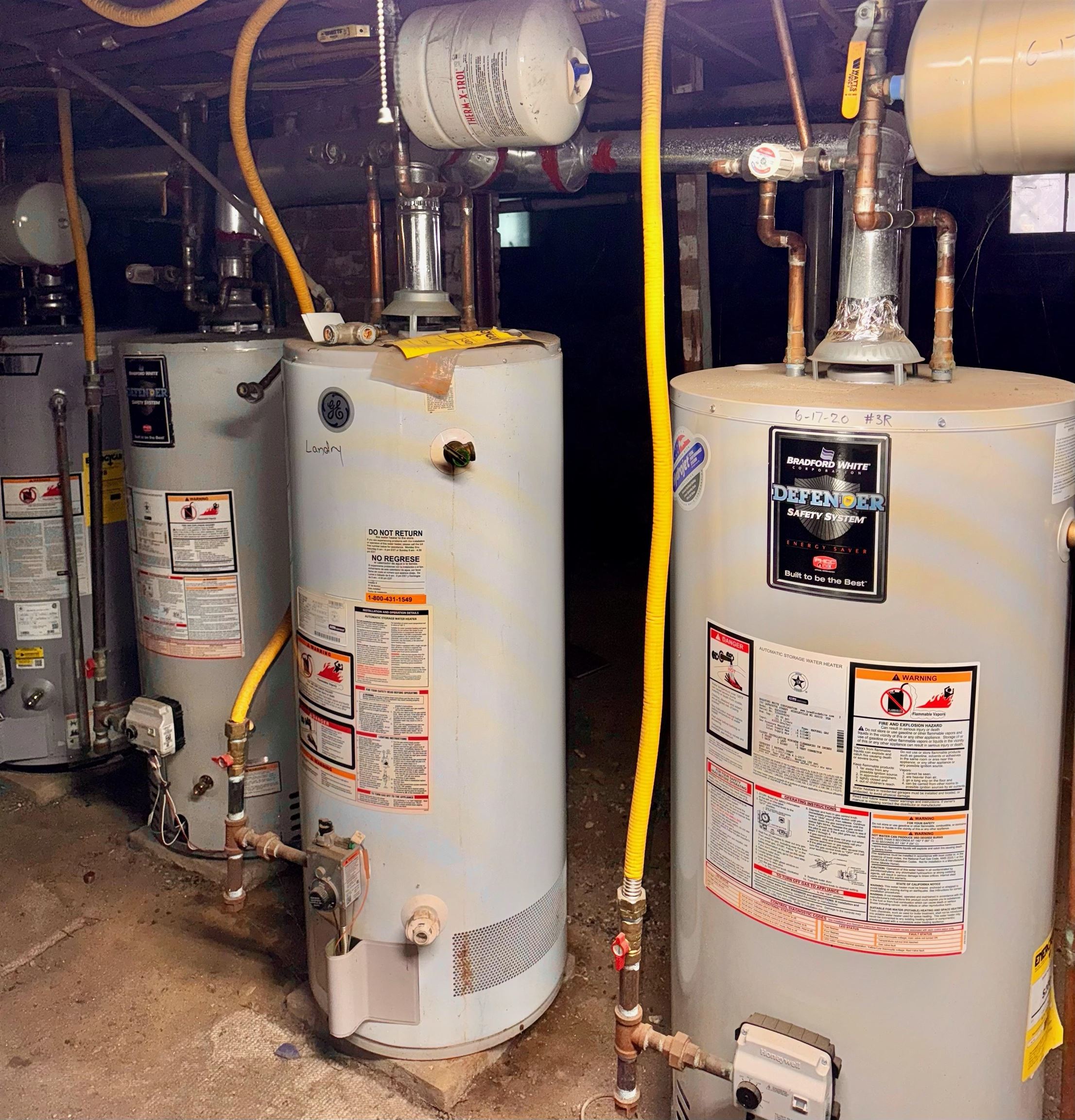 367 Spruce Street Manchester, NH 03103 - Photo 15 of 28