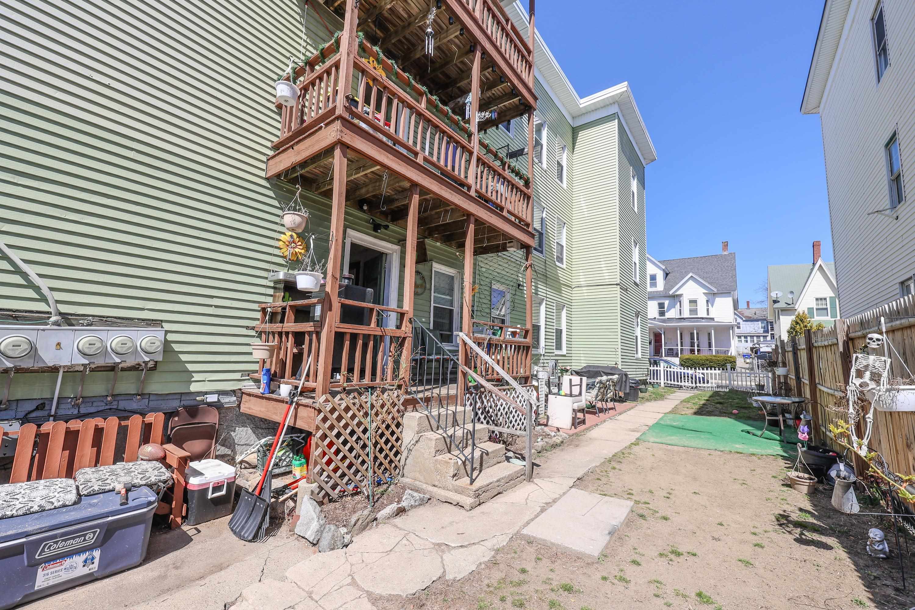 367 Spruce Street Manchester, NH 03103 - Photo 18 of 28