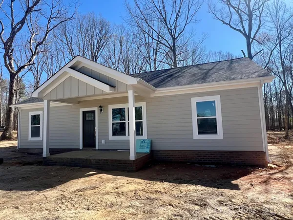 $329,900 | 1605 North Sutherland Avenue, Monroe, NC 28110