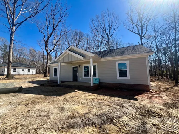 $329,900 | 1605 North Sutherland Avenue, Monroe, NC 28110