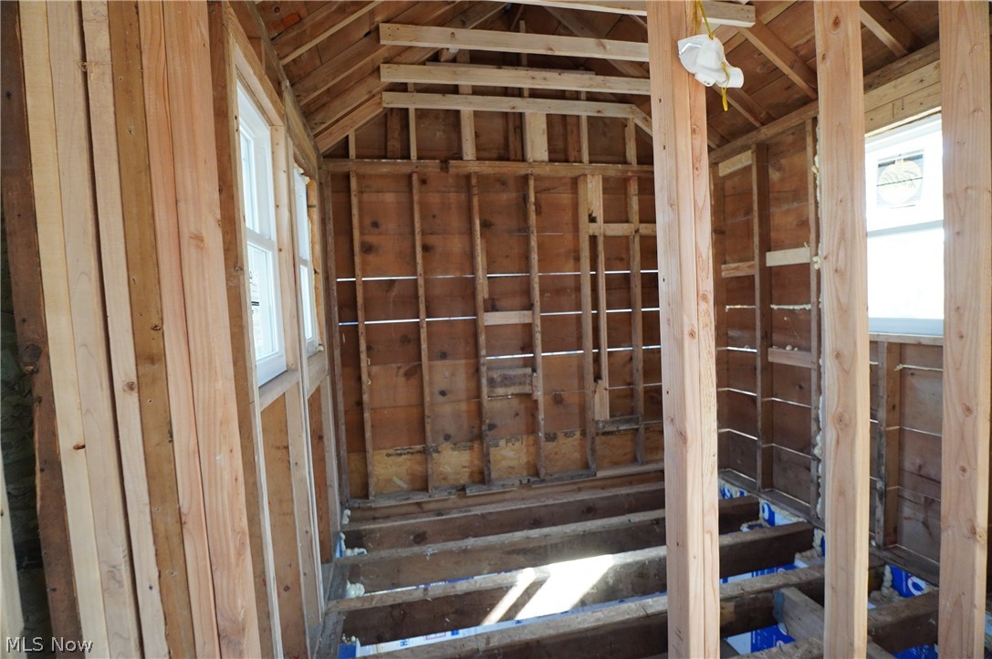 4149 Arrel Road Youngstown, OH 44514 - Photo 9 of 12 Gallery Image 9