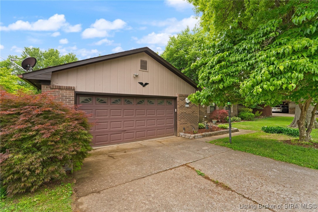 5915 Bethany Road Charlestown, IN 47111 - Photo 4 of 61 Gallery Image 4