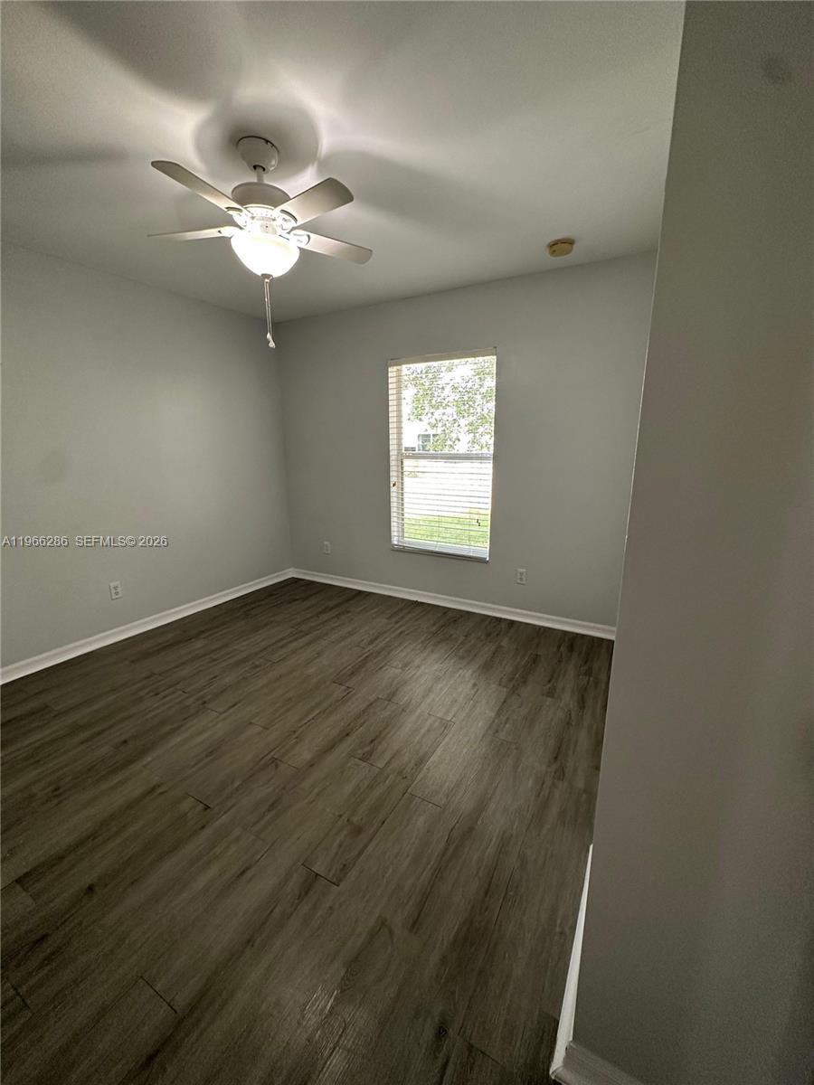 507 Peerless Circle Lehigh Acres, FL 33974 - Photo 15 of 21