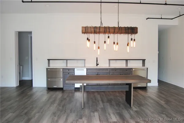 $599,000 | 211-212 Mulberry Street, Jeffersonville, IN 47130