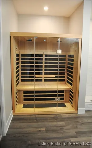 $625,000 | 211 Mulberry Street, Jeffersonville, IN 47130