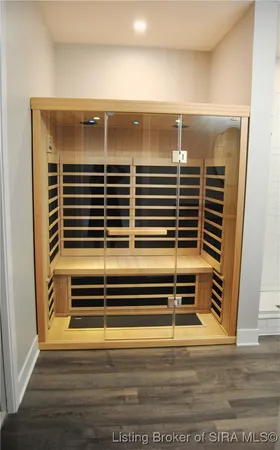 $599,000 | 211-212 Mulberry Street, Jeffersonville, IN 47130