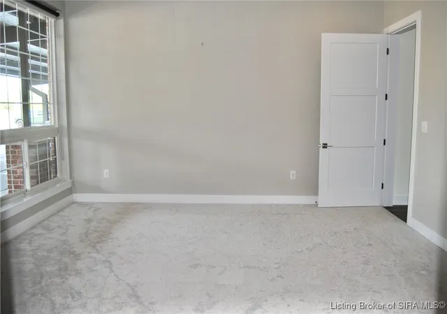 $625,000 | 211 Mulberry Street, Jeffersonville, IN 47130