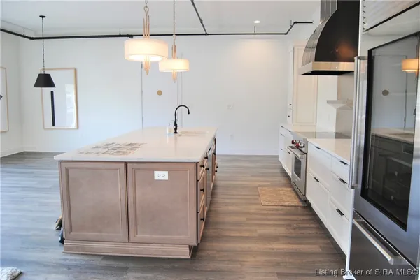 $599,000 | 211-212 Mulberry Street, Jeffersonville, IN 47130