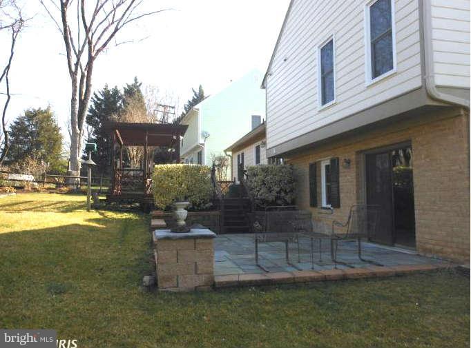 5420 Rilian Court Burke, VA 22015 - Photo 18 of 21 Exterior (Rear)
